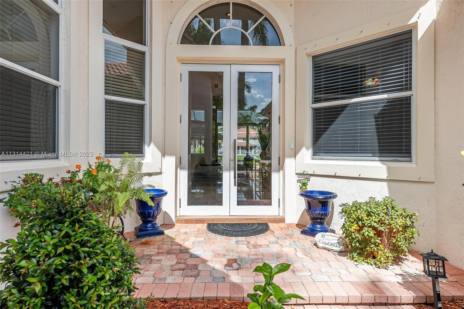 2437 Deer Creek Rd
