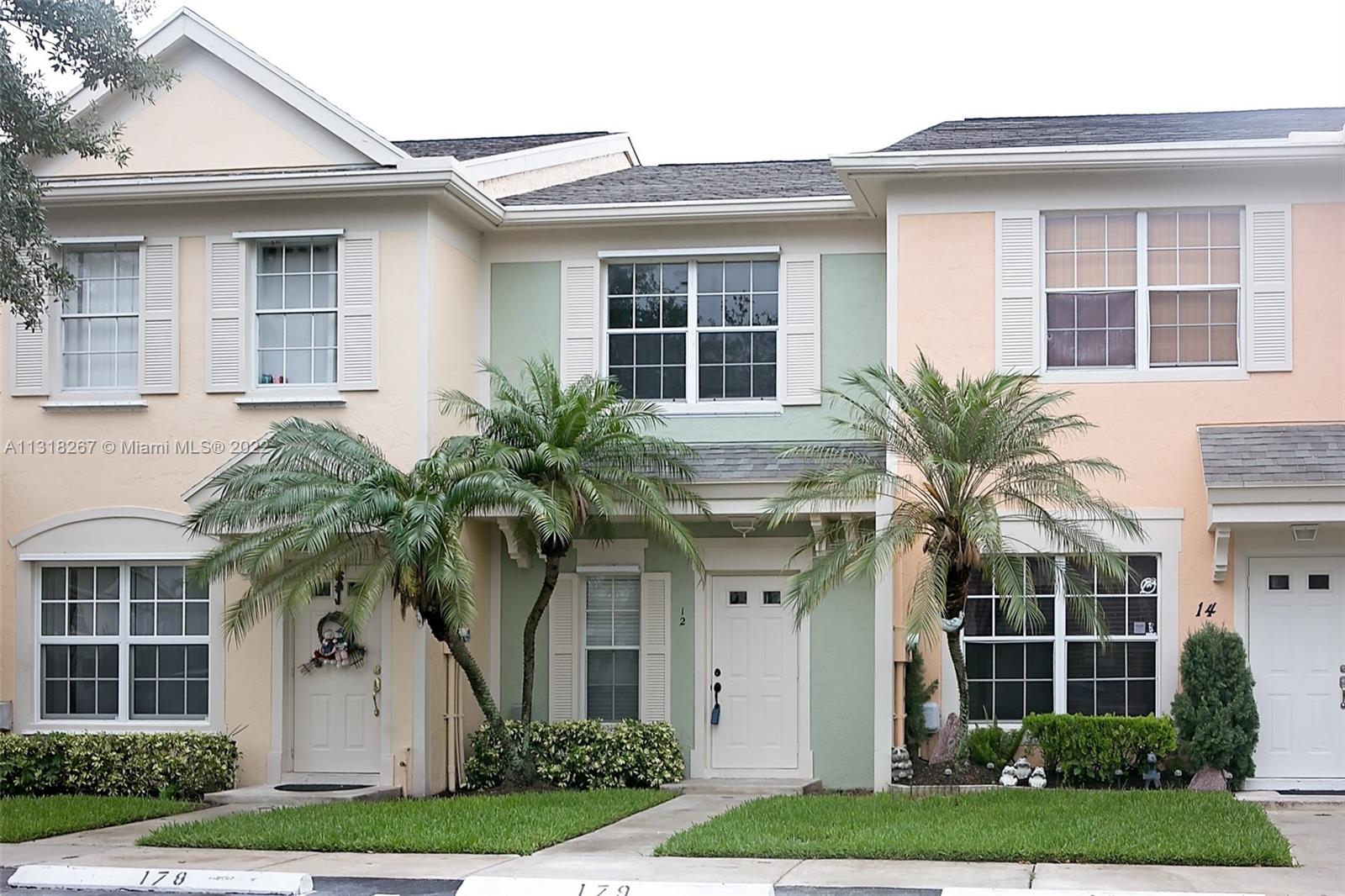 12 Simonton Cir Unit: 12