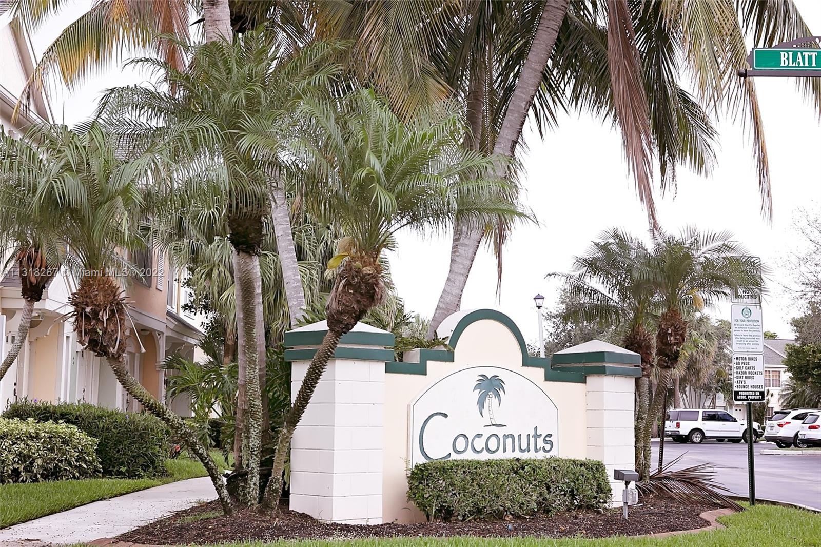 12 Simonton Cir Unit: 12