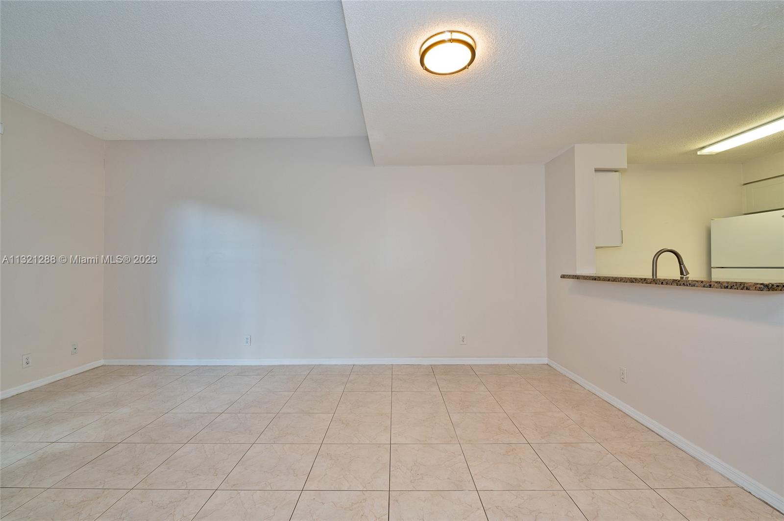 621 Talavera Rd Unit: 621
