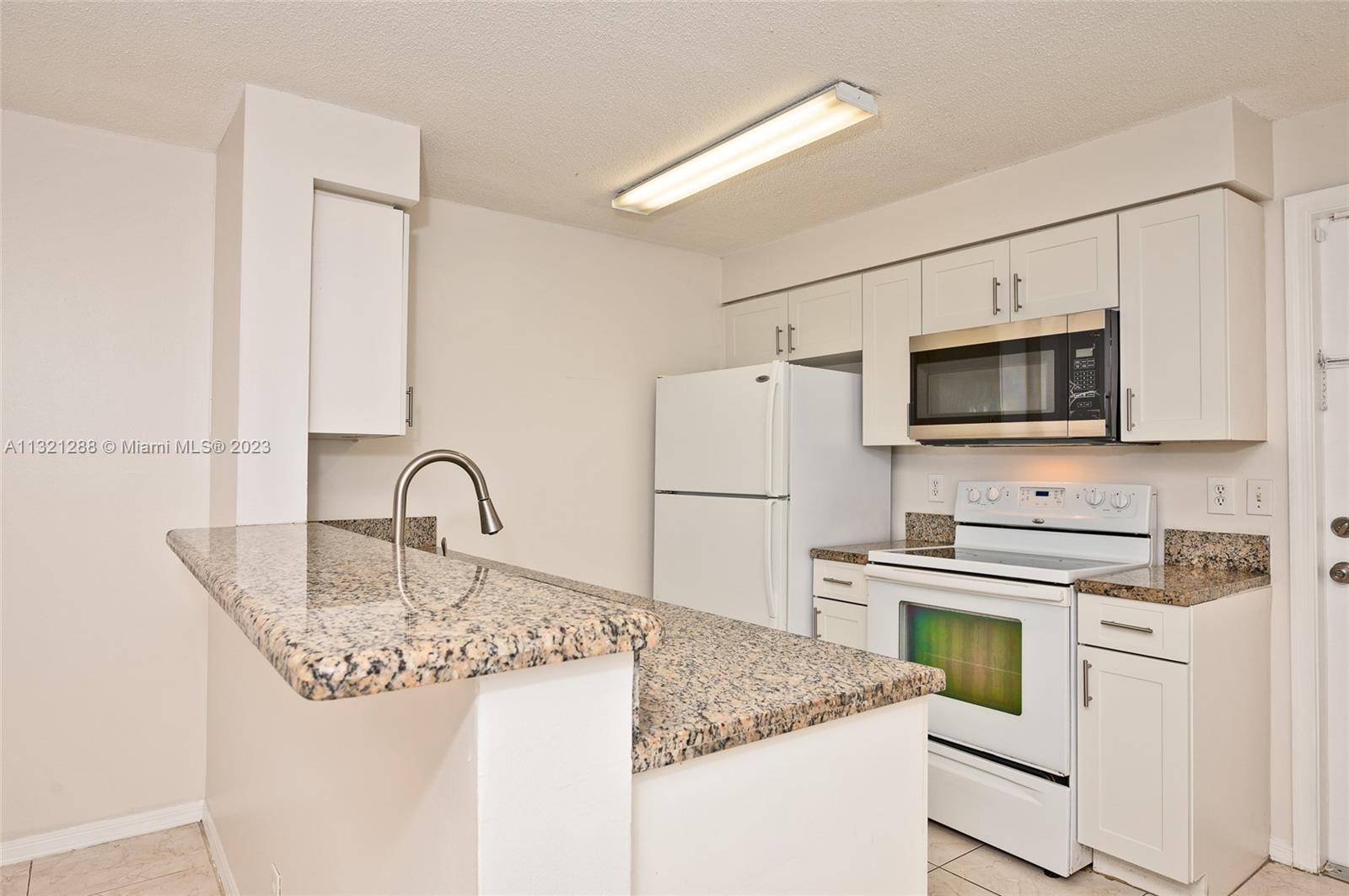 621 Talavera Rd Unit: 621