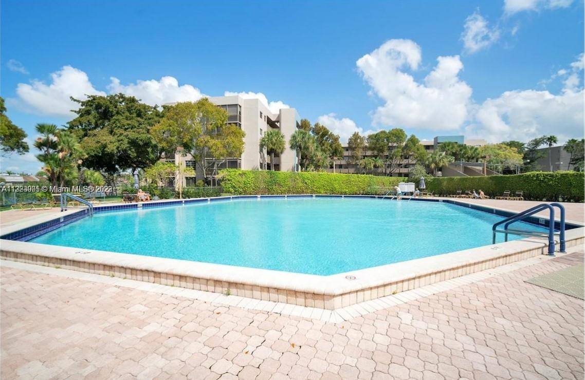 1101 Colony Point Cir Unit: 112