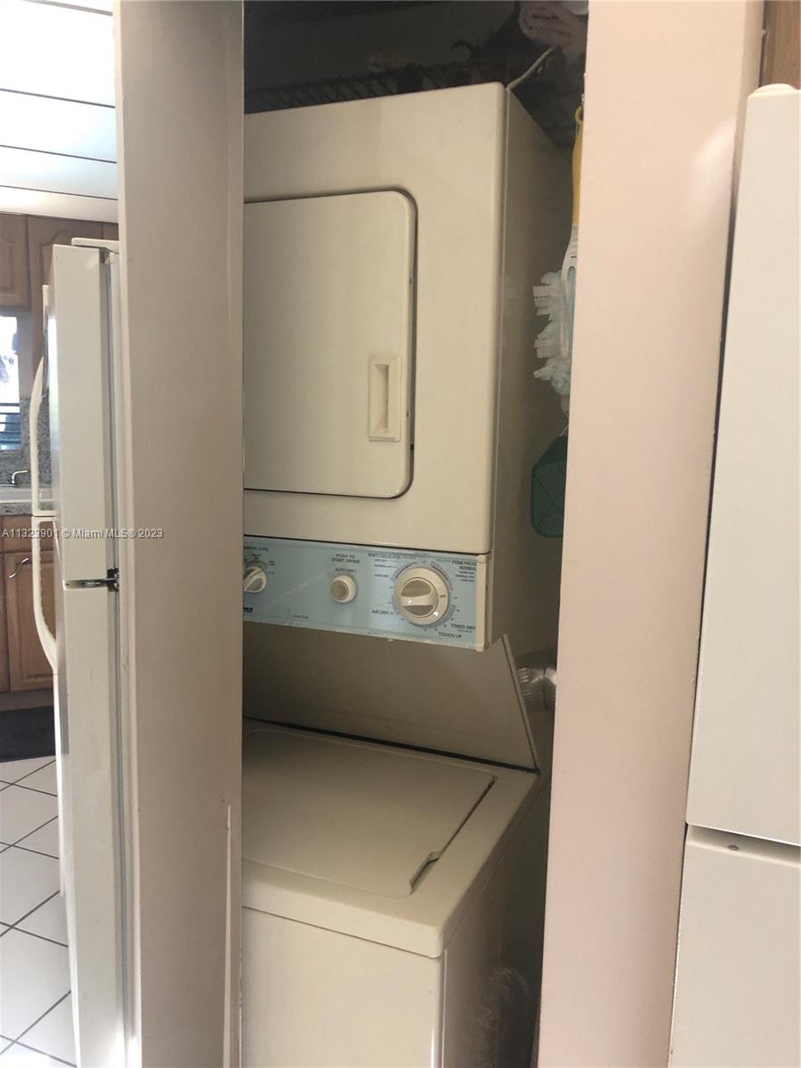 1101 Colony Point Cir Unit: 112
