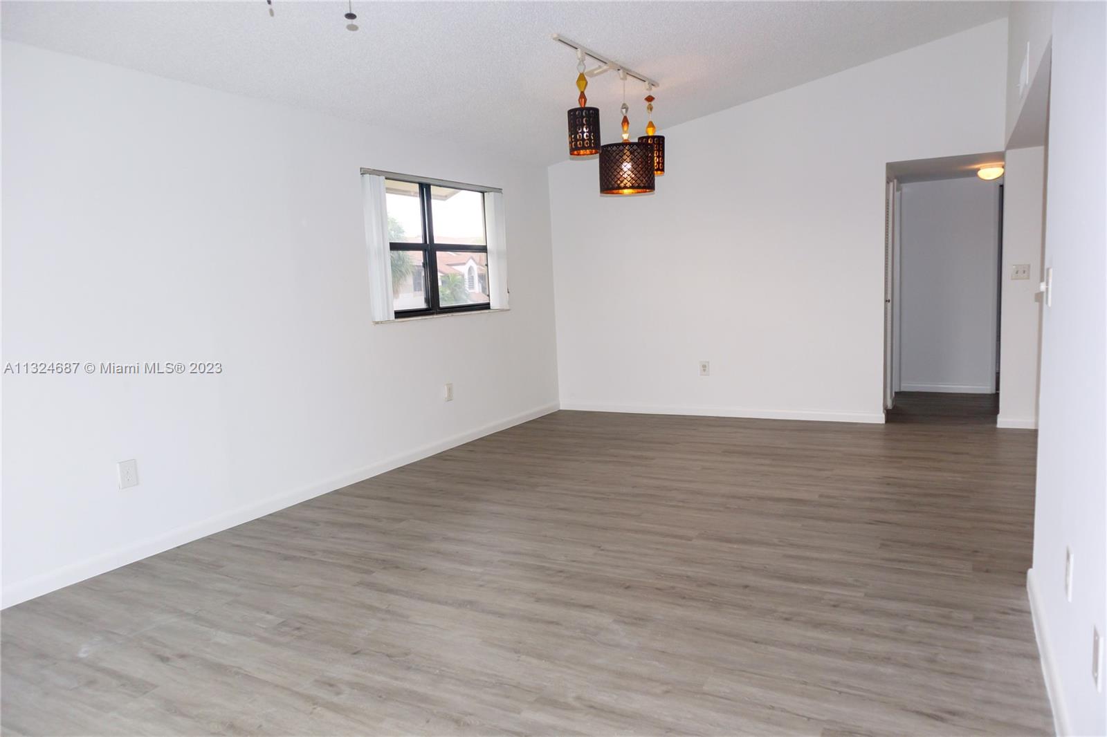 9785 Nob Hill Ct Unit: 9785