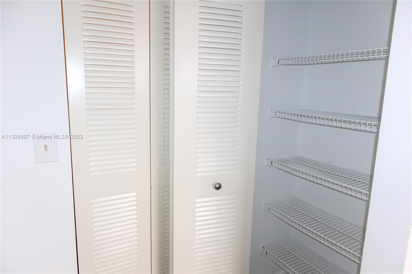 9785 Nob Hill Ct Unit: 9785