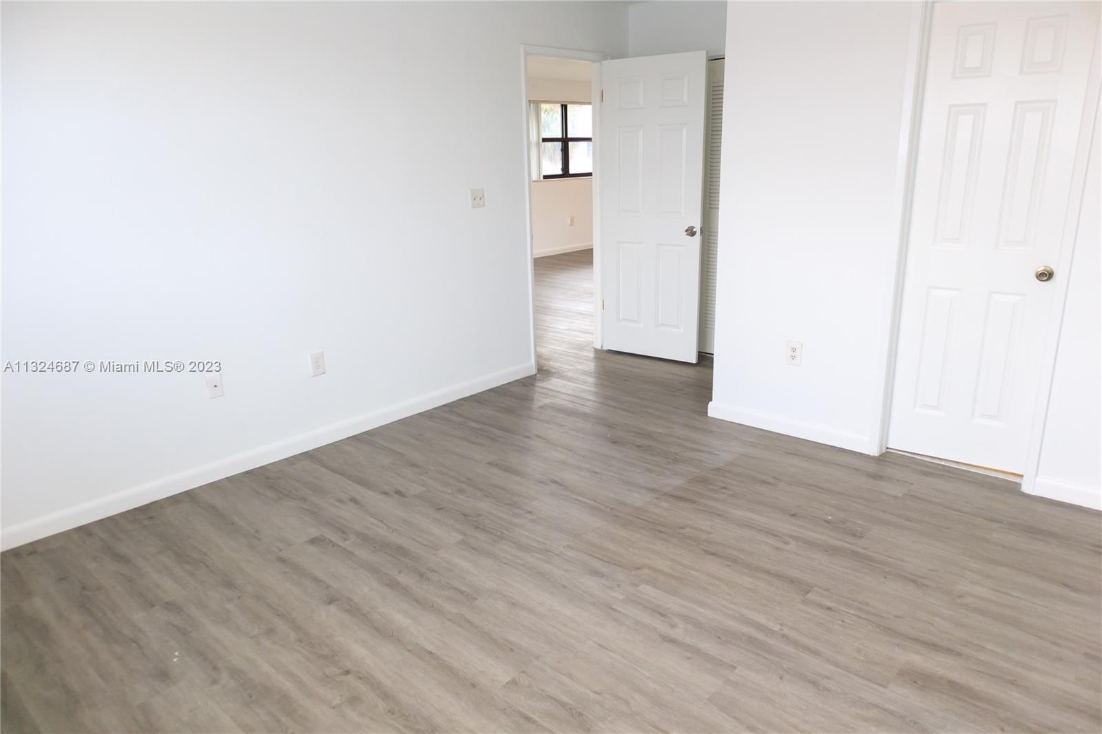 9785 Nob Hill Ct Unit: 9785