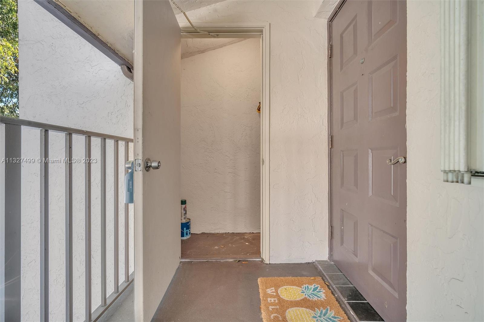 144 S Laurel Dr Unit: 605