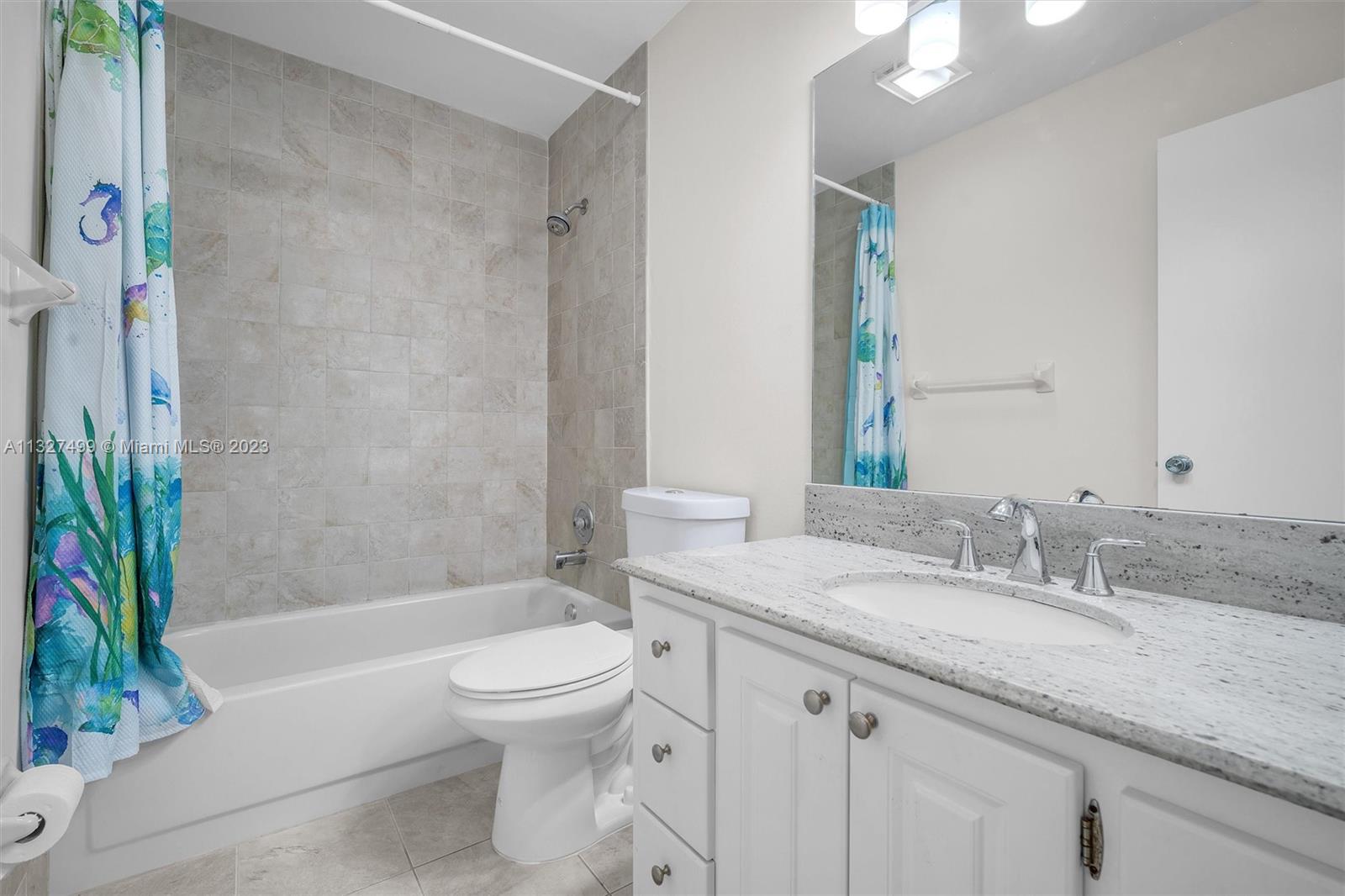 144 S Laurel Dr Unit: 605