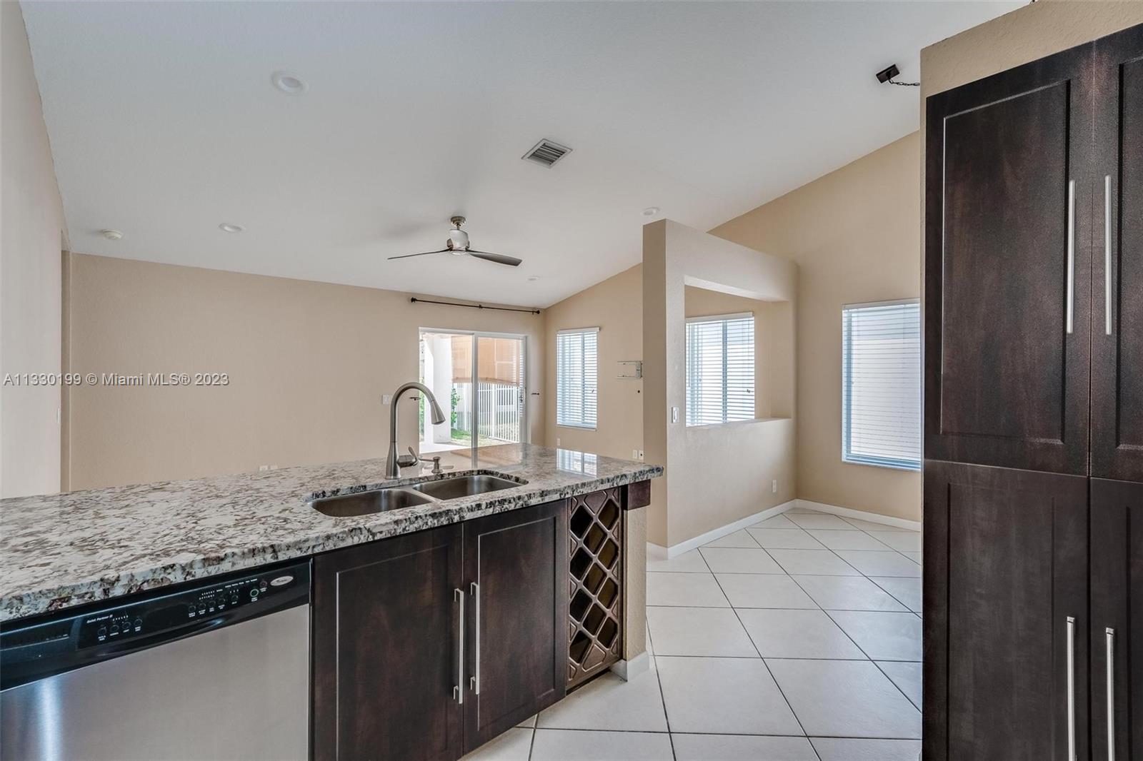 1046 Golden Cane Dr