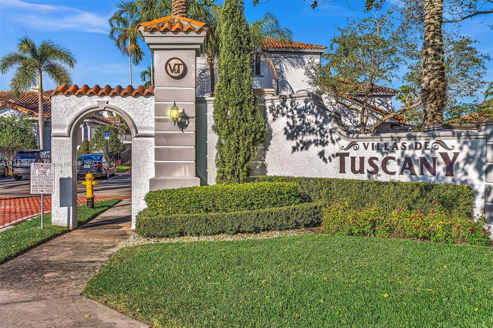 761 SW 148th Ave Unit: 908