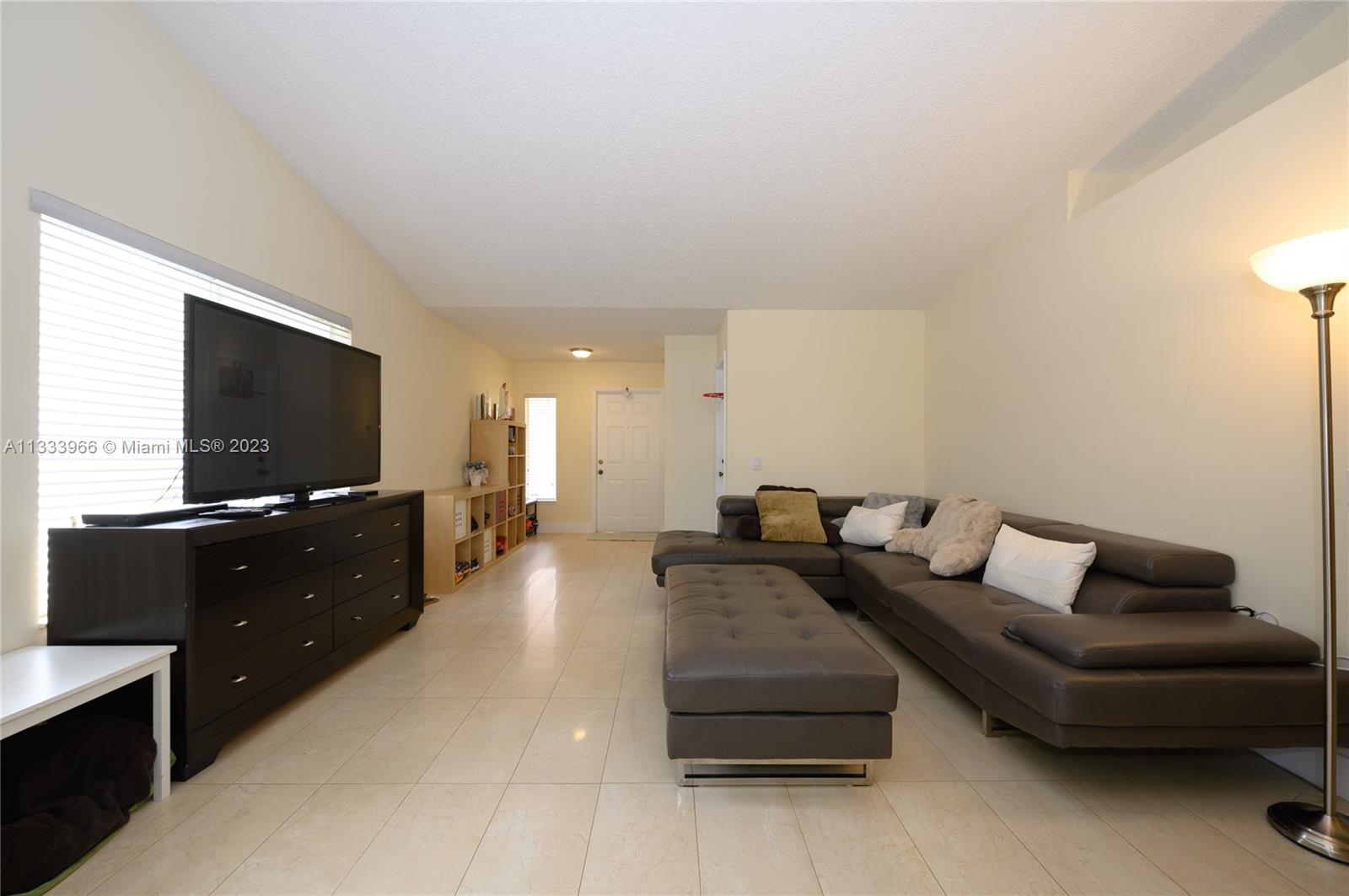 4020 Pine Ridge Ln Unit: 4020