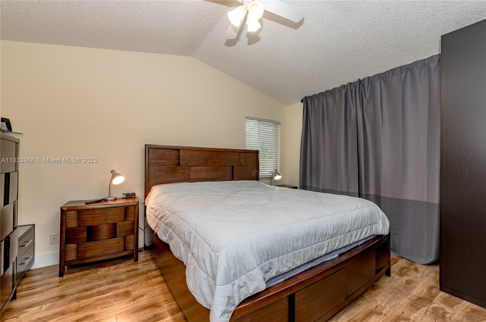 4020 Pine Ridge Ln Unit: 4020