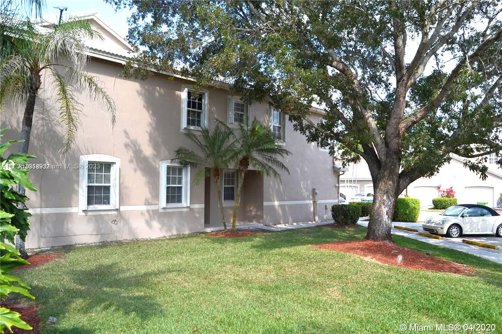 1947 Madeira Dr Unit: 1947