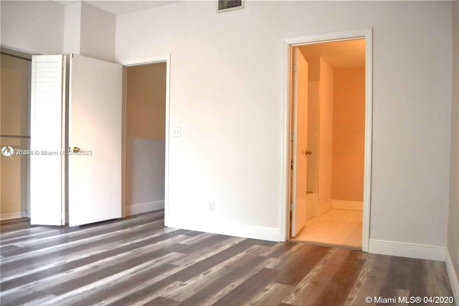 1947 Madeira Dr Unit: 1947