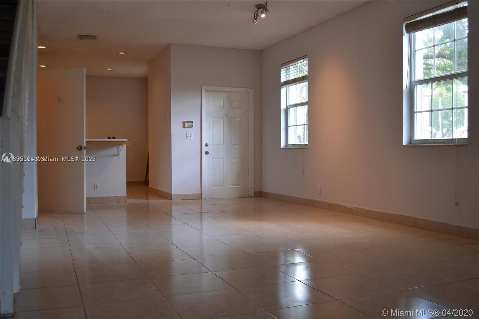 1947 Madeira Dr Unit: 1947