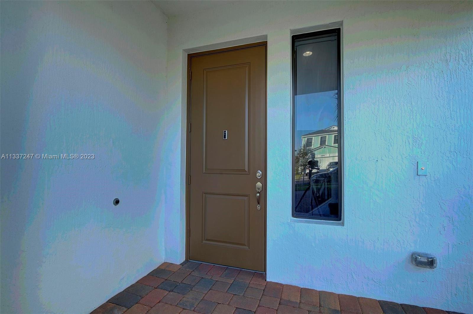 5579 Starfish Rd