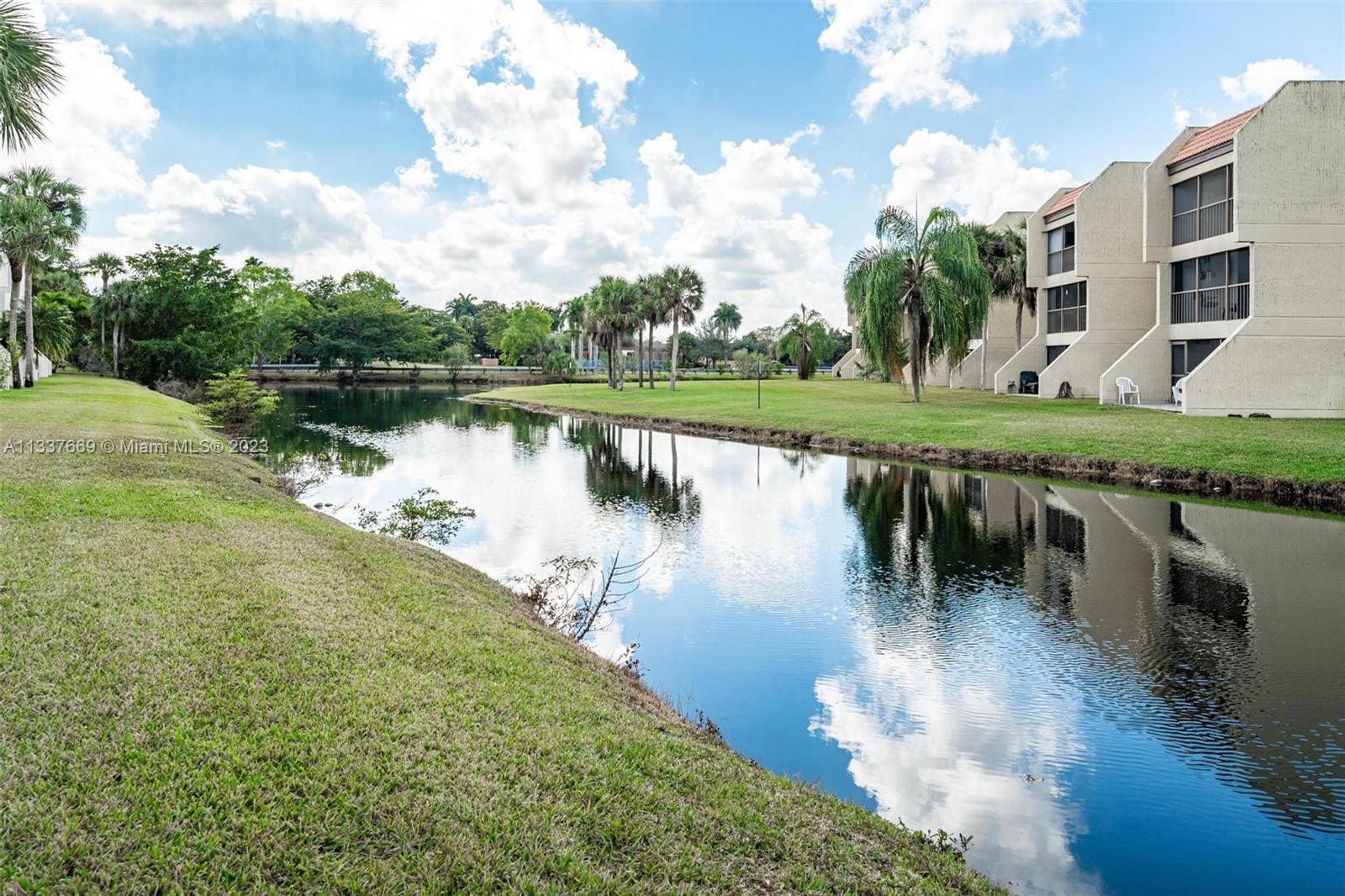 120 Lakeview Dr Unit: 119