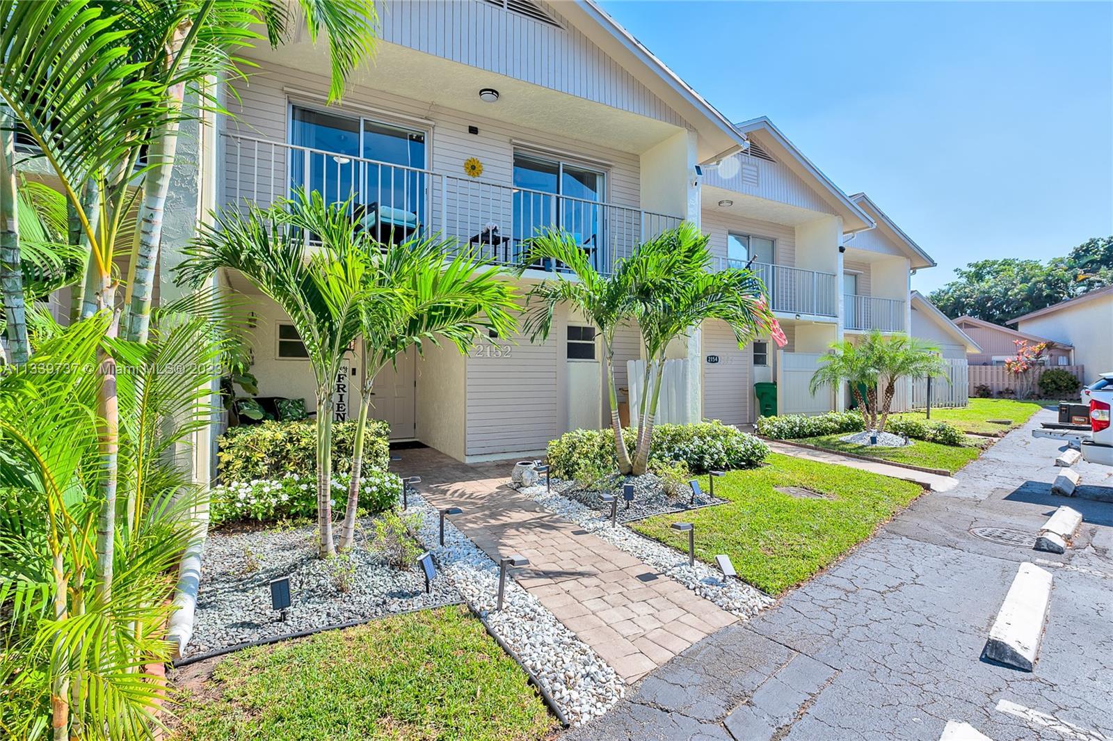 2152 Nova Village Dr
