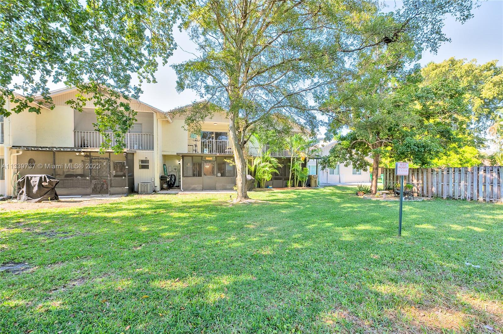 2152 Nova Village Dr
