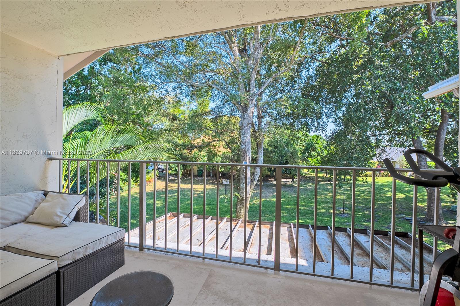 2152 Nova Village Dr