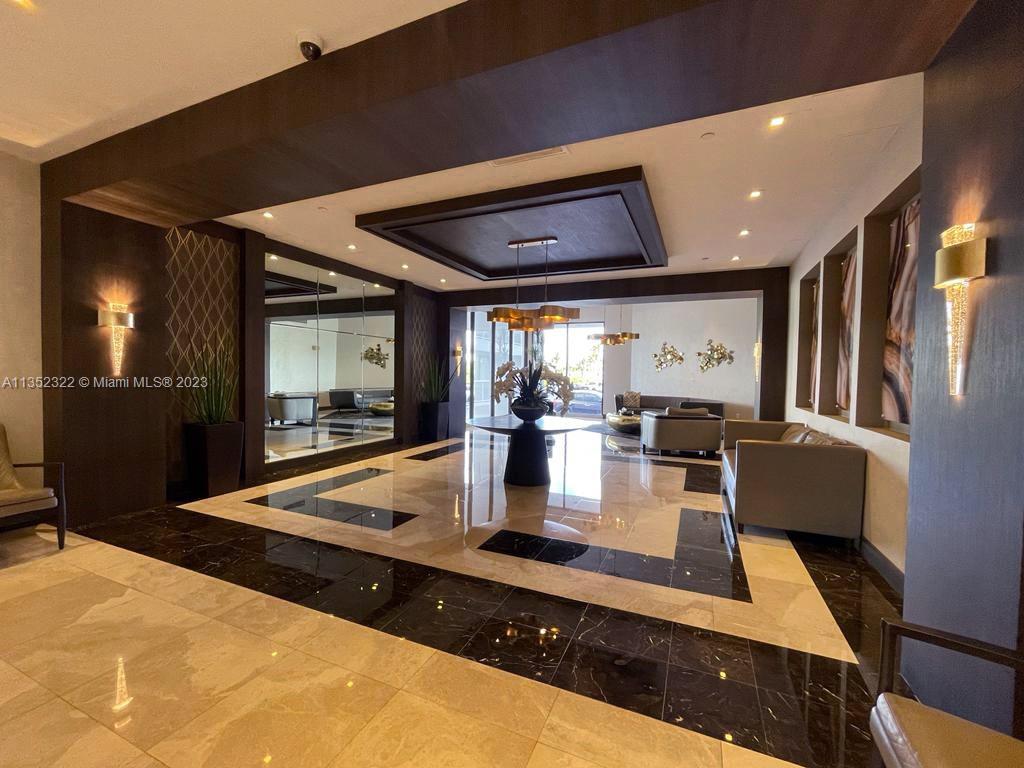 20515 E Country Club Dr Unit: 744