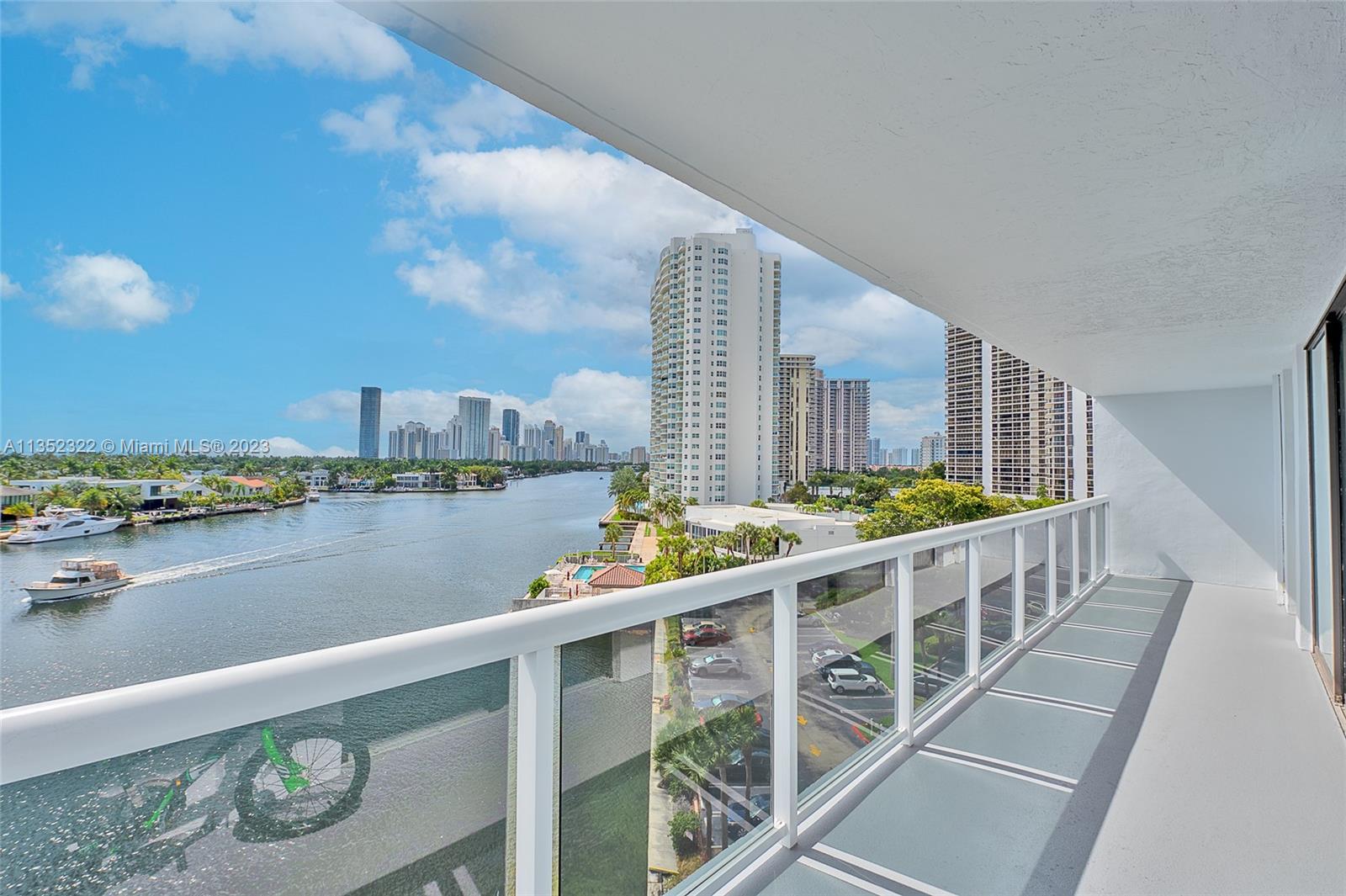 20515 E Country Club Dr Unit: 744