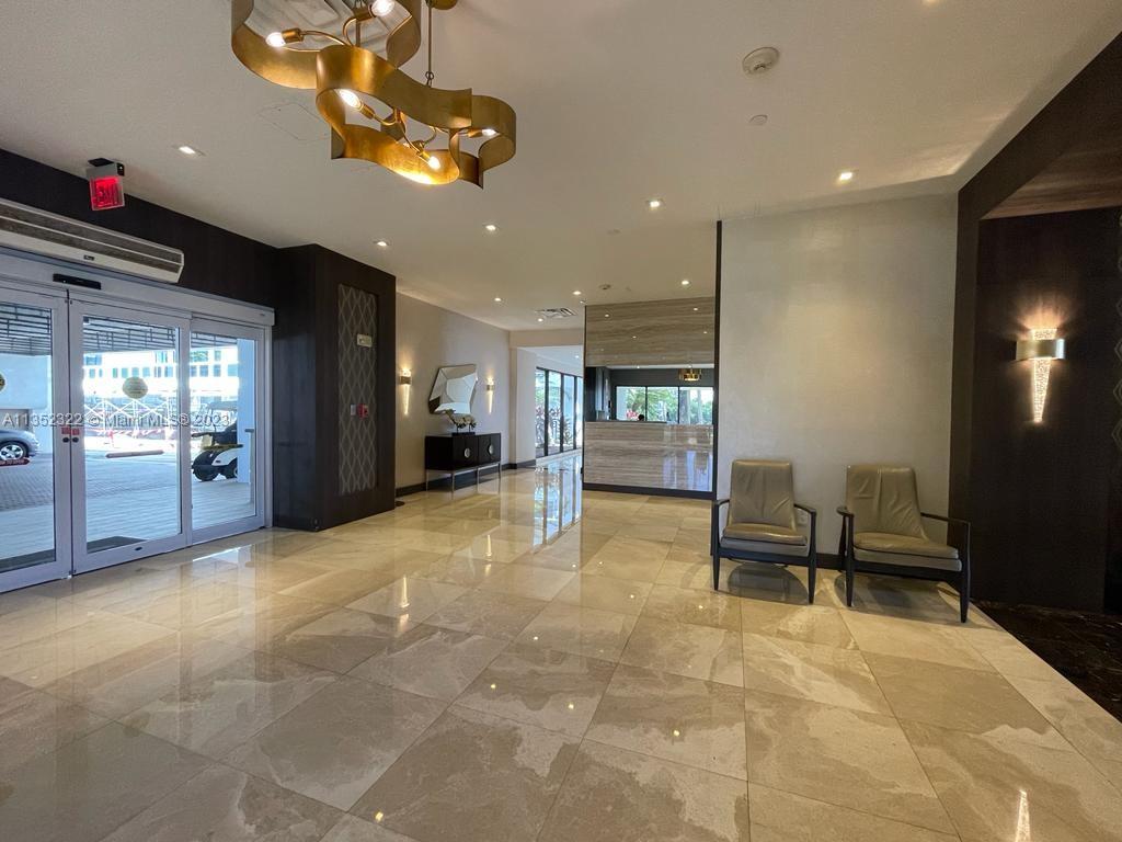 20515 E Country Club Dr Unit: 744