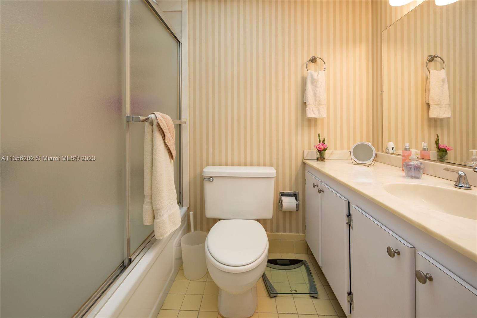 6020 NW 44th St Unit: 311