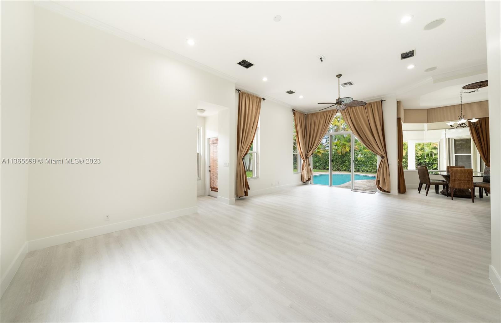 18540 SW 39th Ct Unit: 0