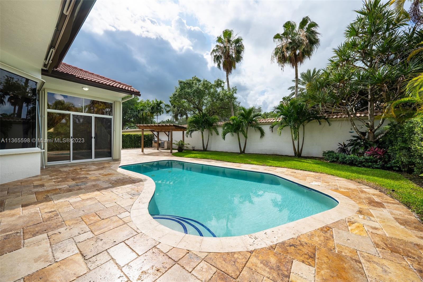 18540 SW 39th Ct Unit: 0
