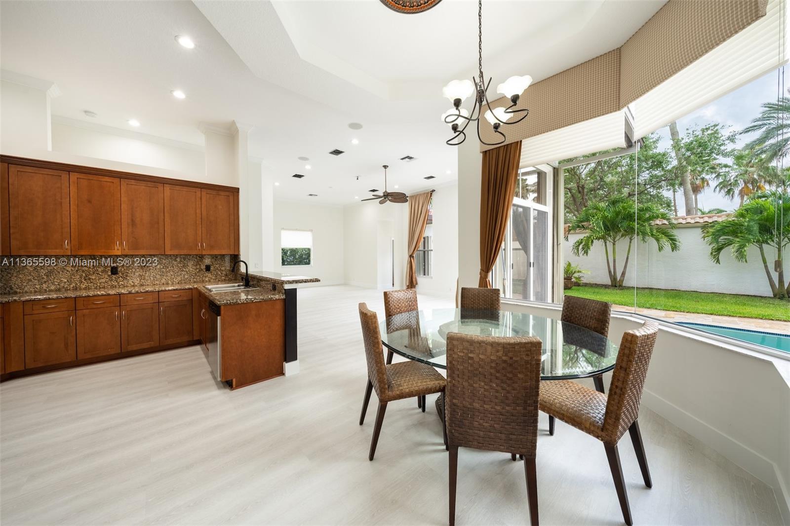 18540 SW 39th Ct Unit: 0