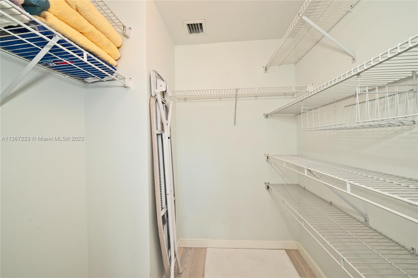 90 Alton Rd Unit: 809
