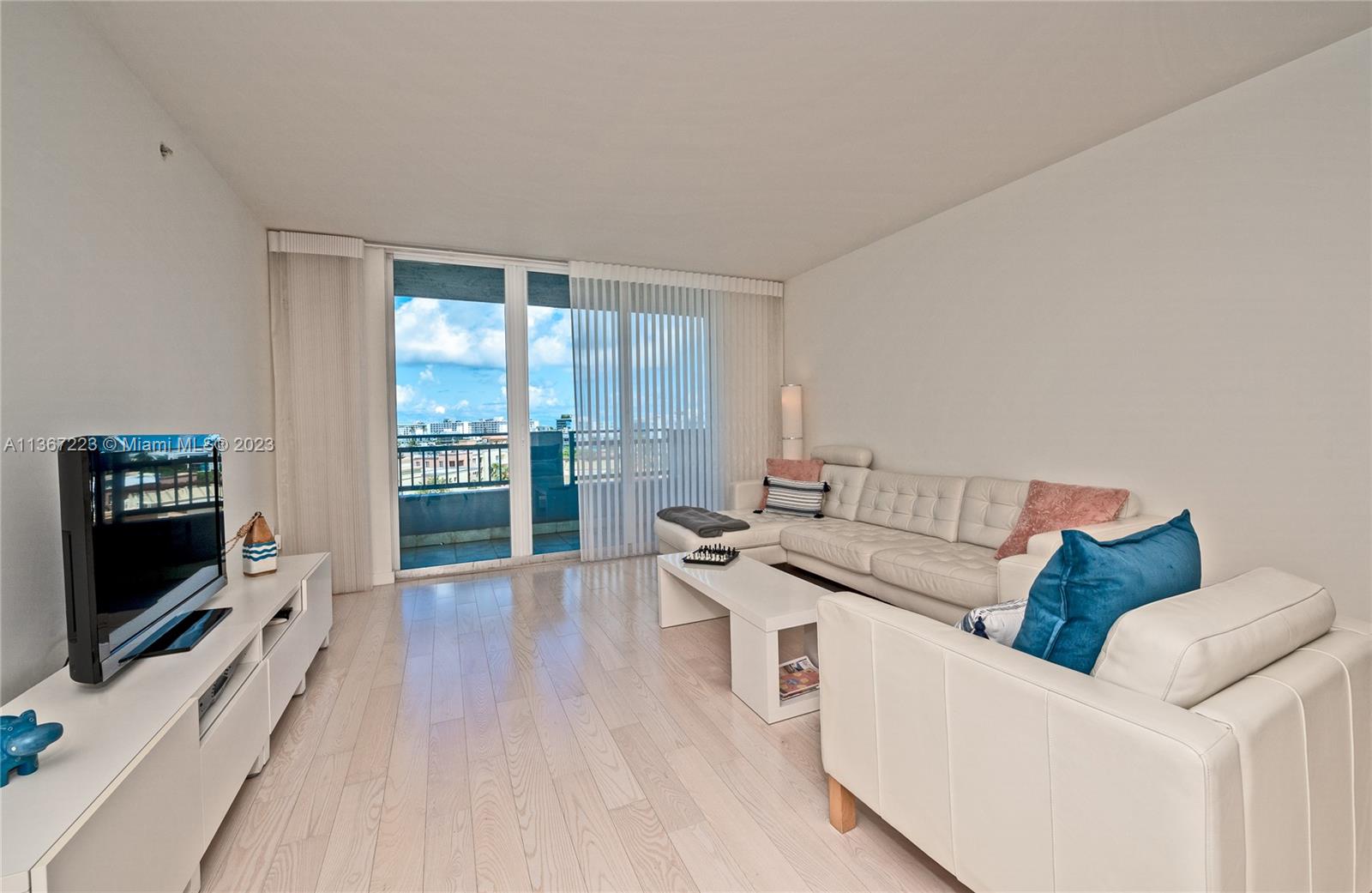 90 Alton Rd Unit: 809