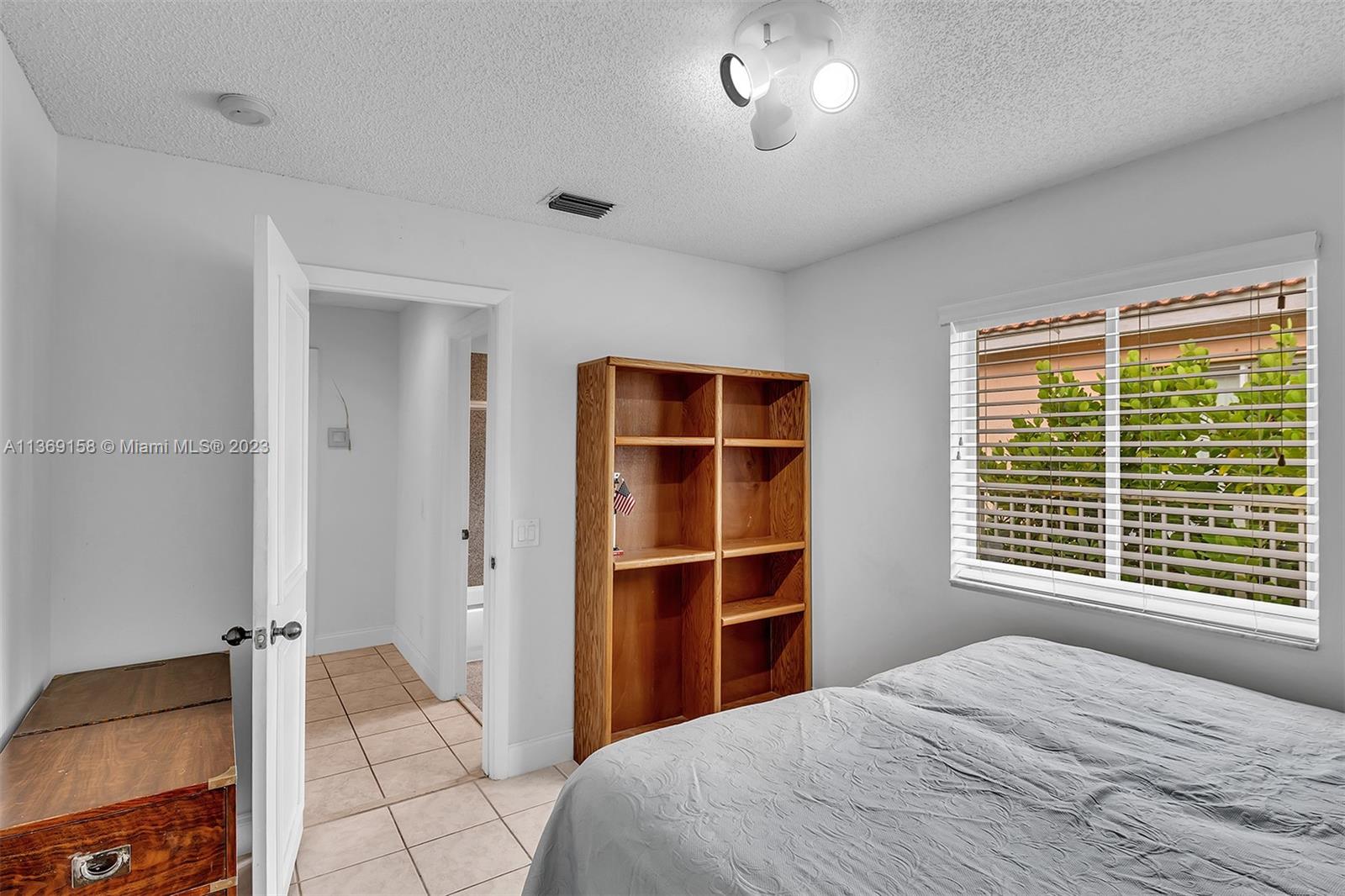 4333 Magnolia Ridge Dr
