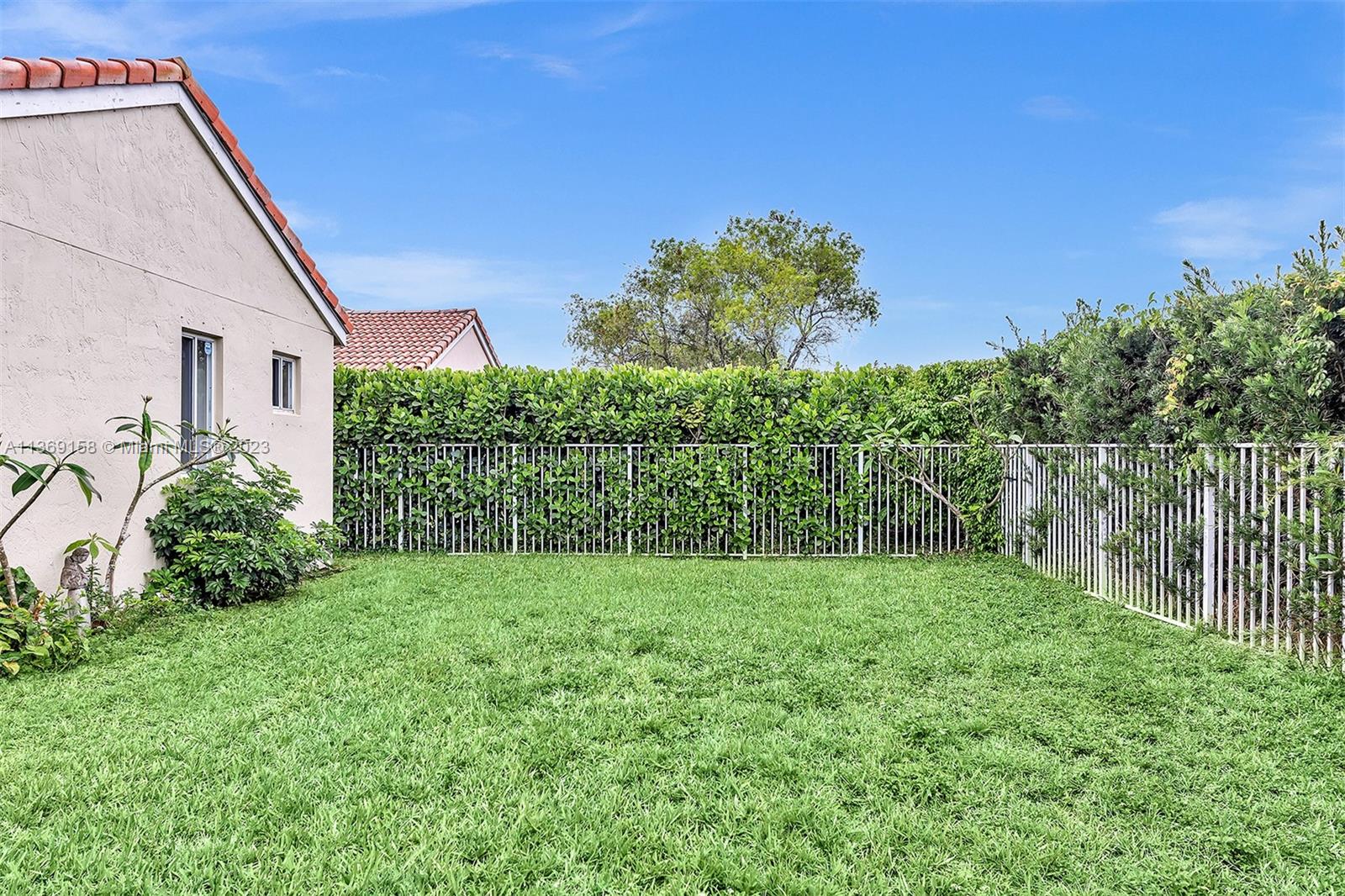 4333 Magnolia Ridge Dr