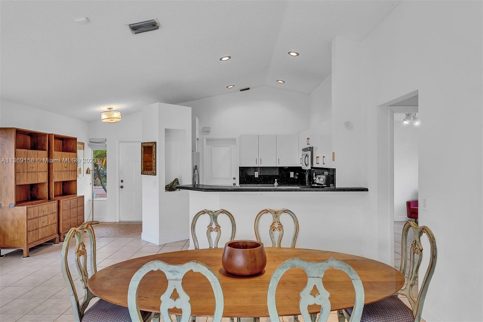 4333 Magnolia Ridge Dr