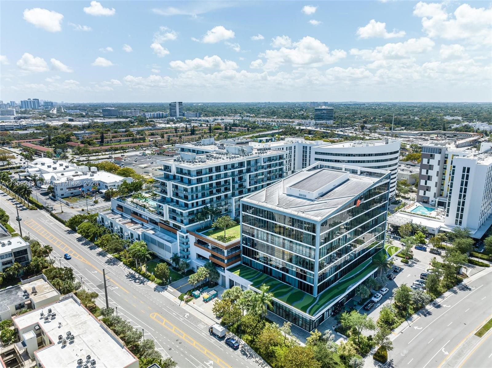 2960 NE 207th St Unit: 803