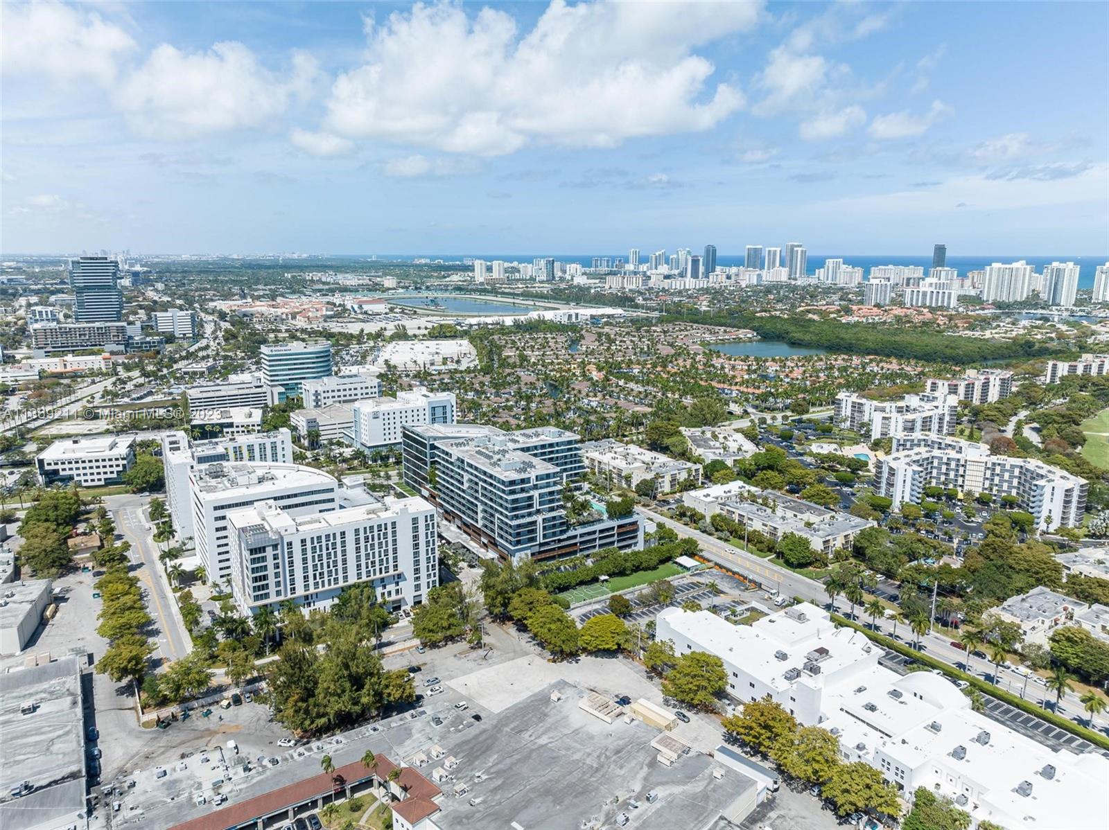2960 NE 207th St Unit: 803