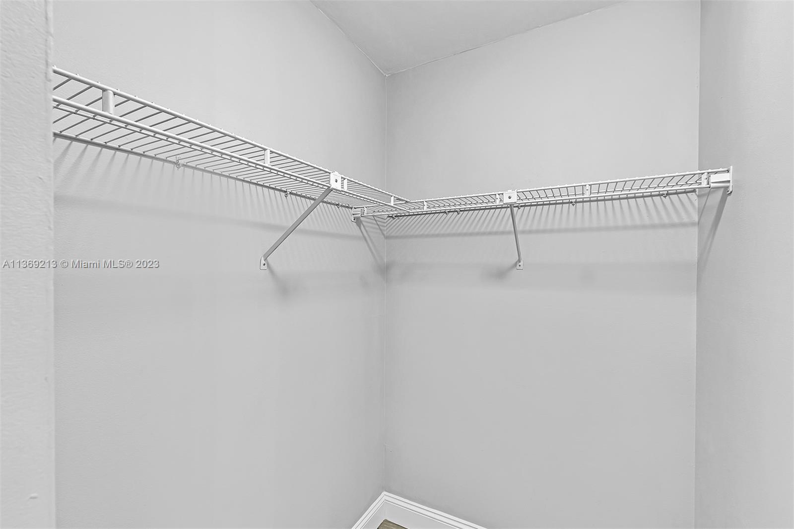 1439 Springside Dr Unit: 1439