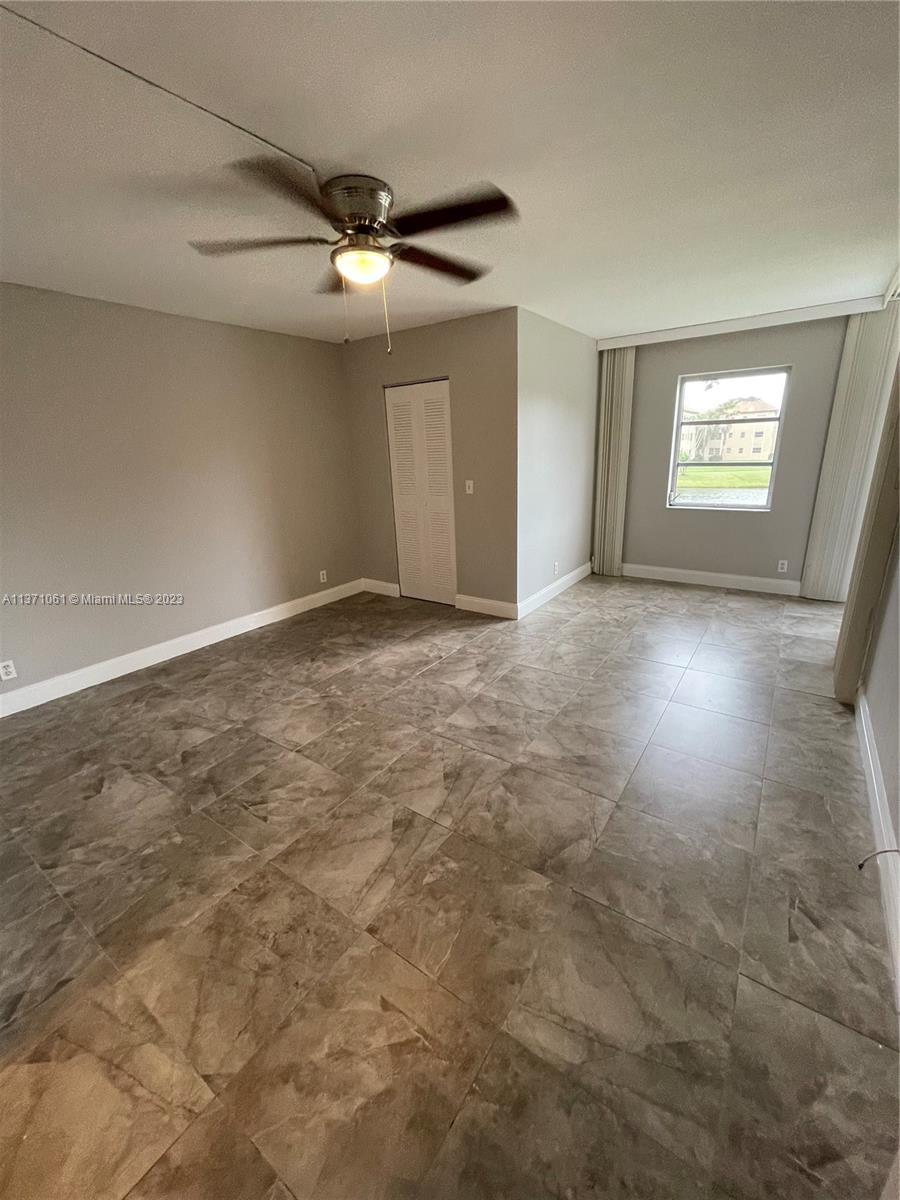 7980 NW 50th St Unit: 209