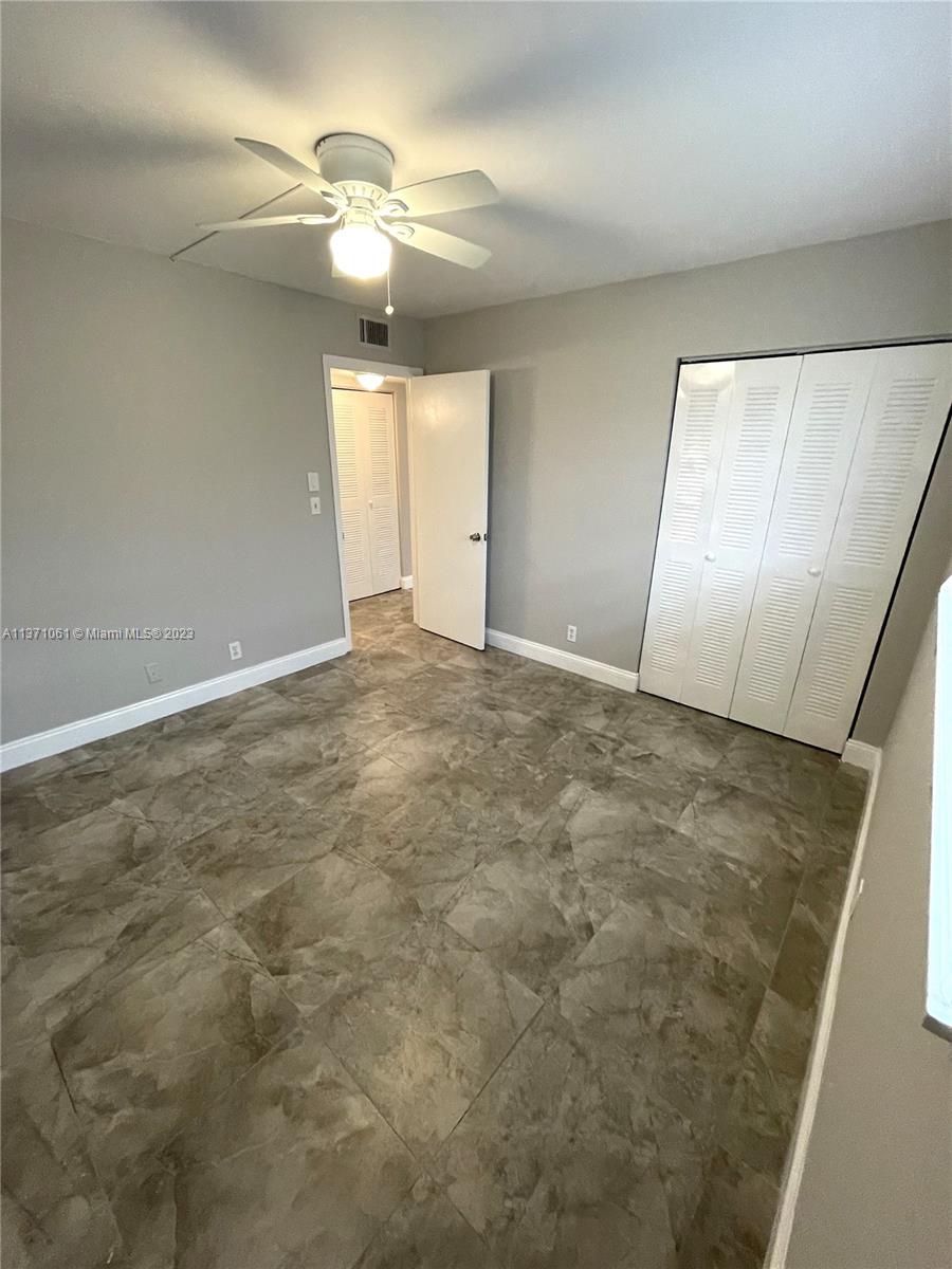 7980 NW 50th St Unit: 209