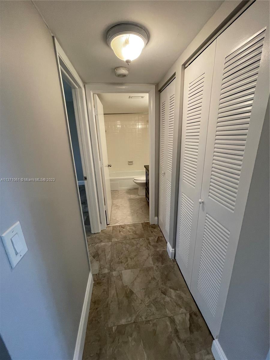 7980 NW 50th St Unit: 209