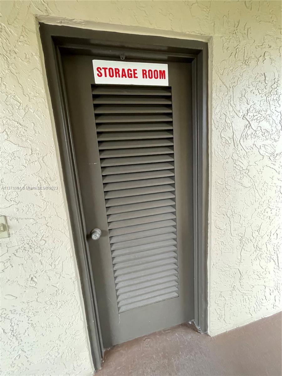 7980 NW 50th St Unit: 209