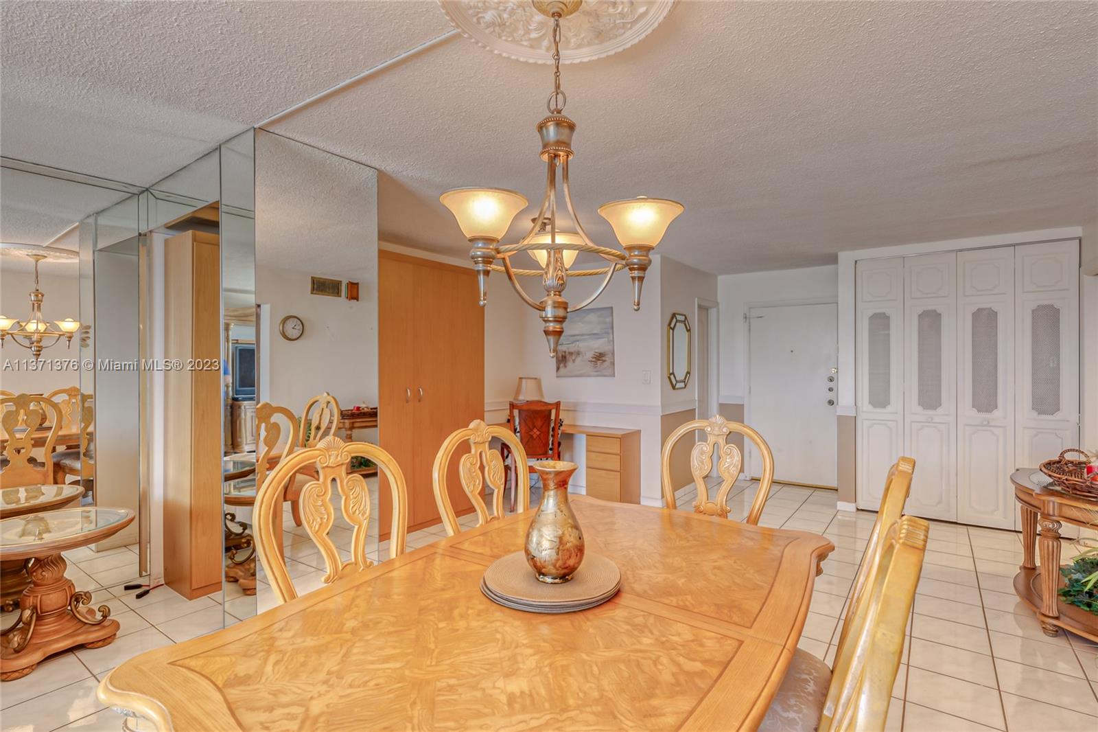 801 S Ocean Dr Unit: 803