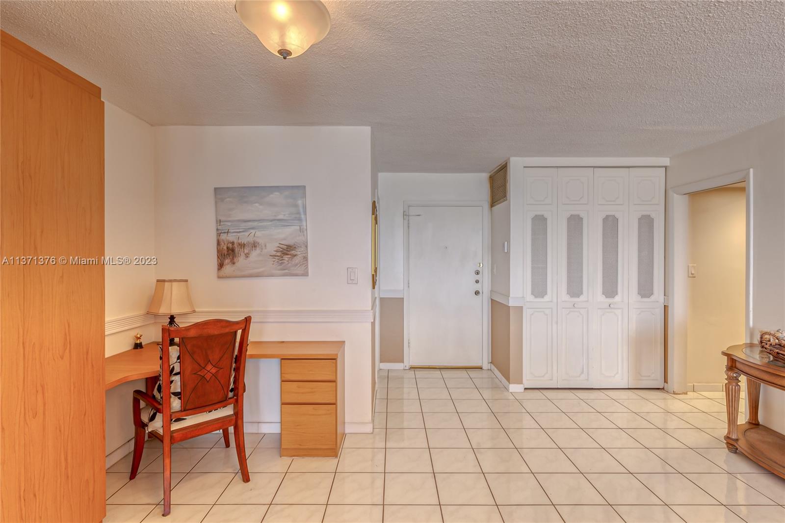 801 S Ocean Dr Unit: 803