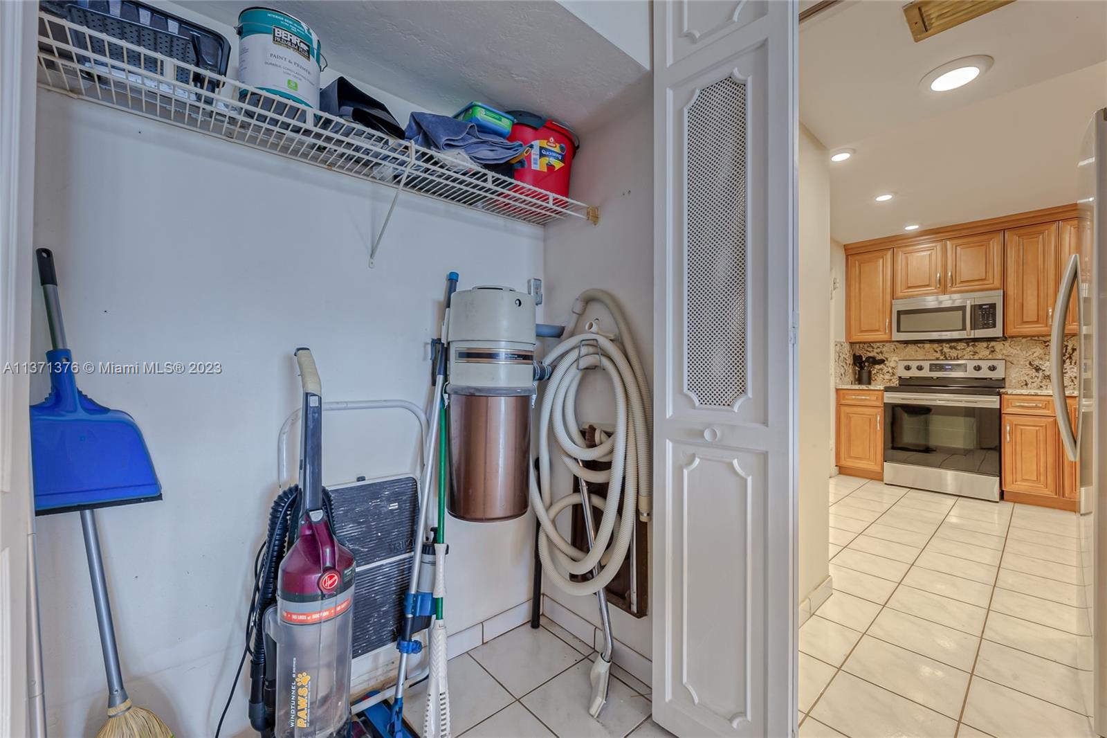 801 S Ocean Dr Unit: 803