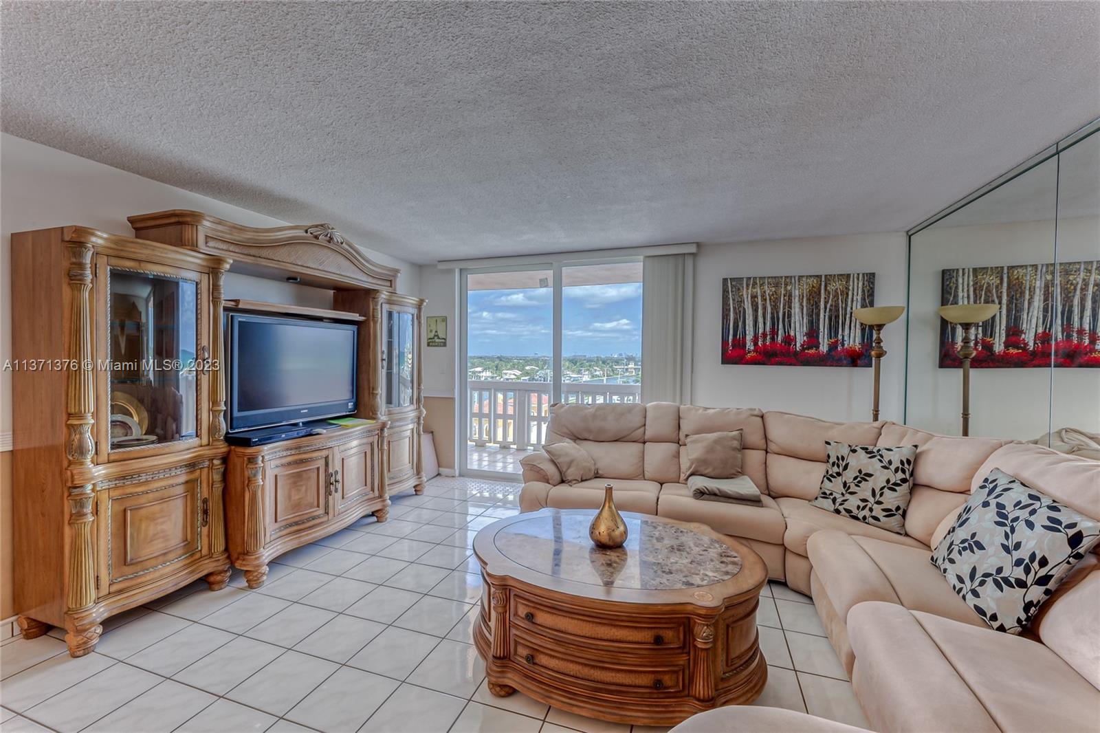 801 S Ocean Dr Unit: 803