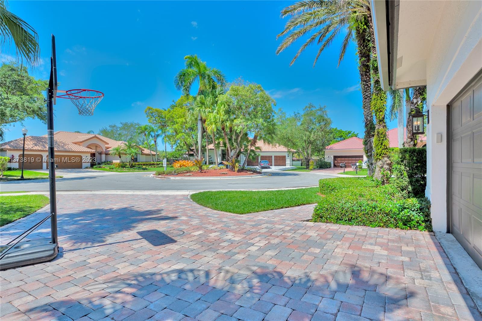 1014 Pine Branch Ct