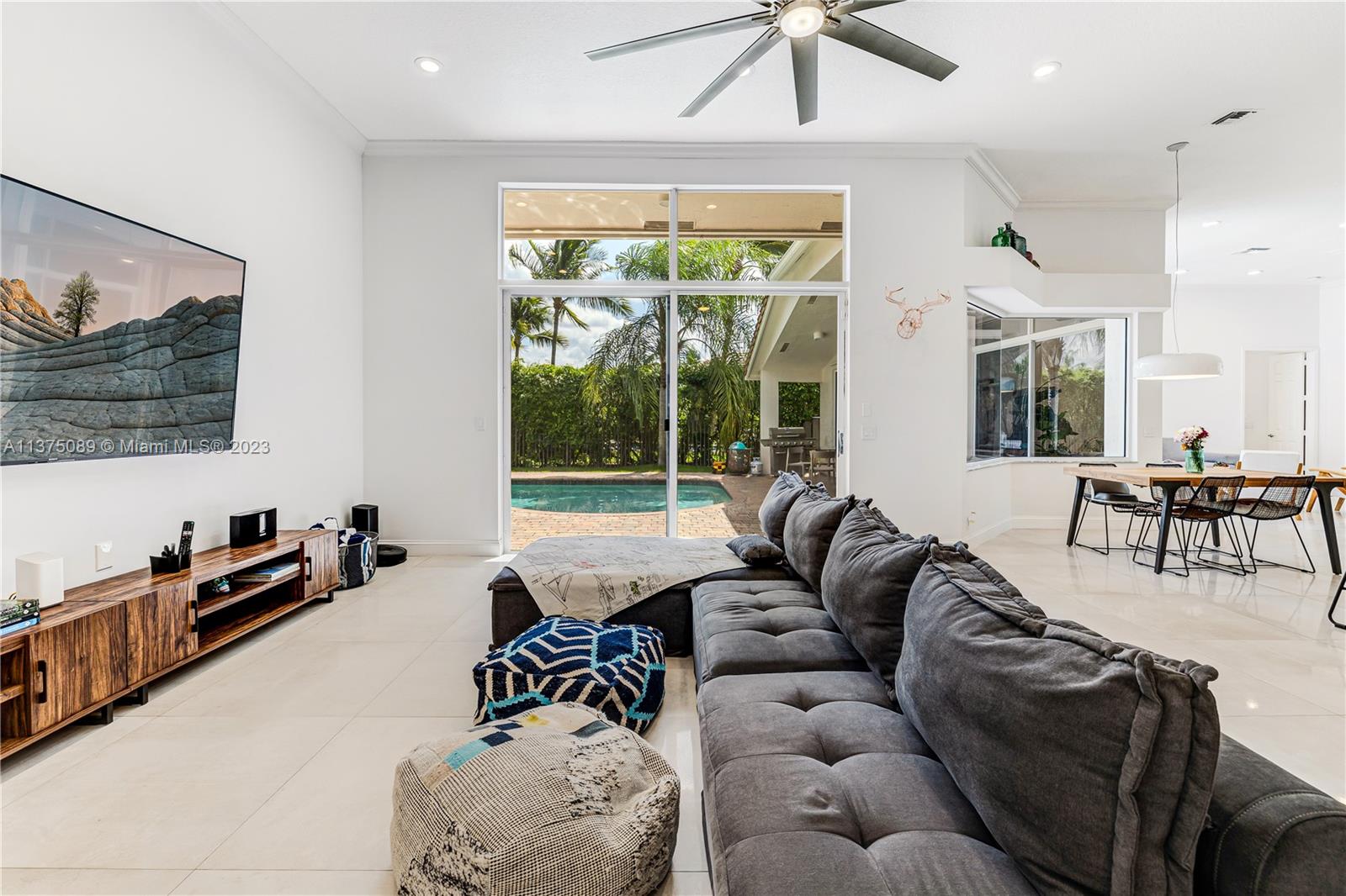 244 Landings Blvd