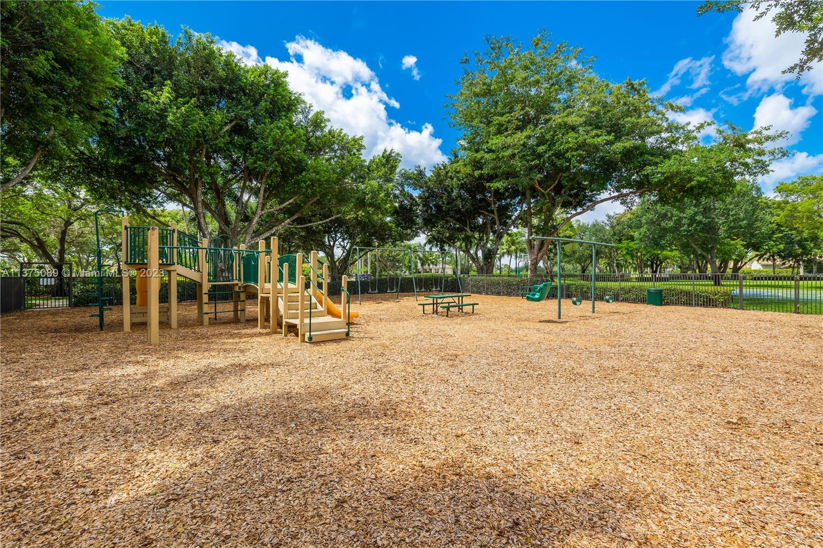 244 Landings Blvd